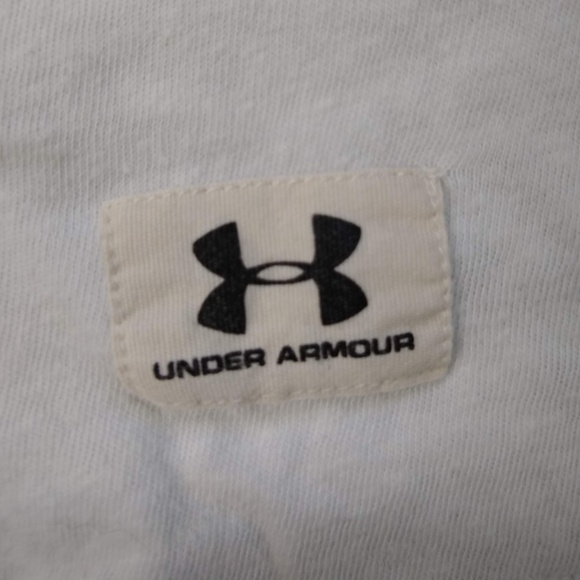 Under Armour | East Semi-Fitted Tank Top - Picture 8 of 8